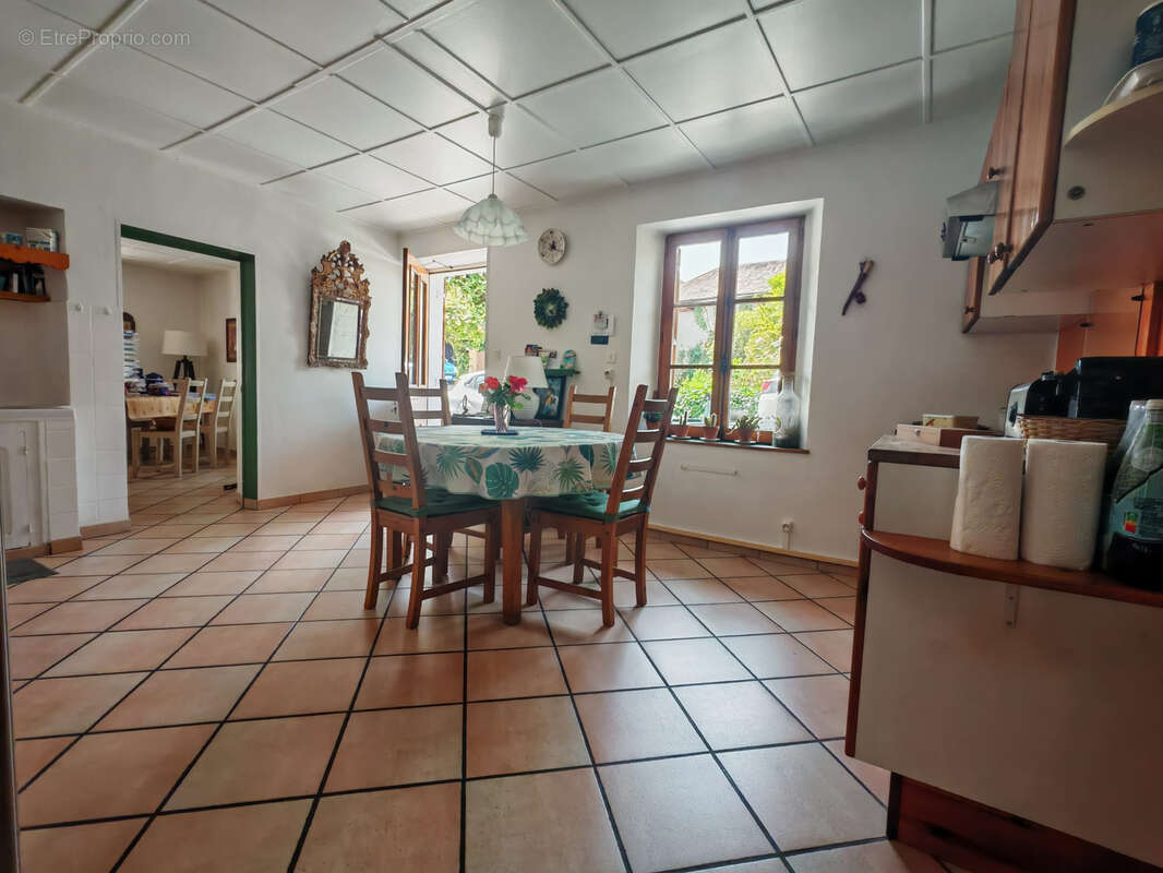 Maison à CHAMOUSSET