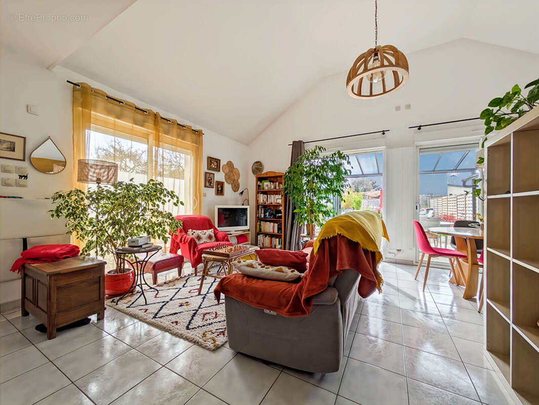 Maison à LE TRONCHET