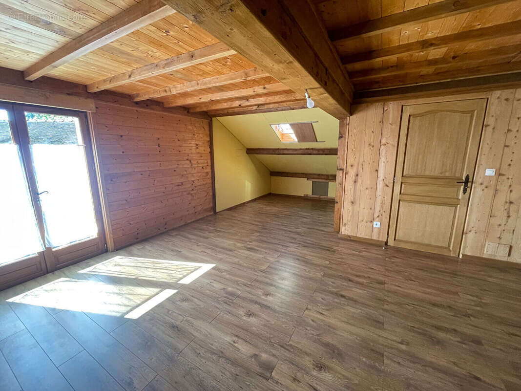 Maison à SAINT-GERMAIN-DU-BOIS