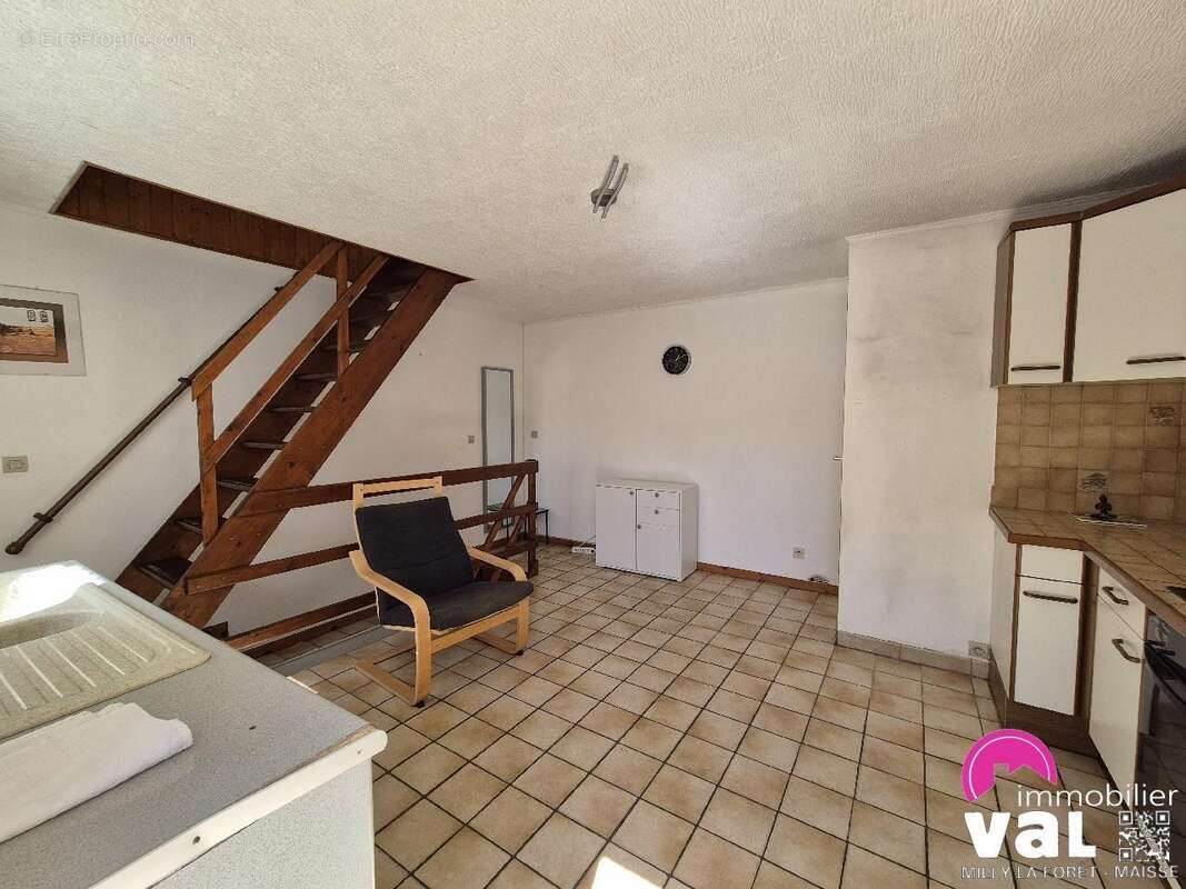 Appartement à LA FERTE-ALAIS