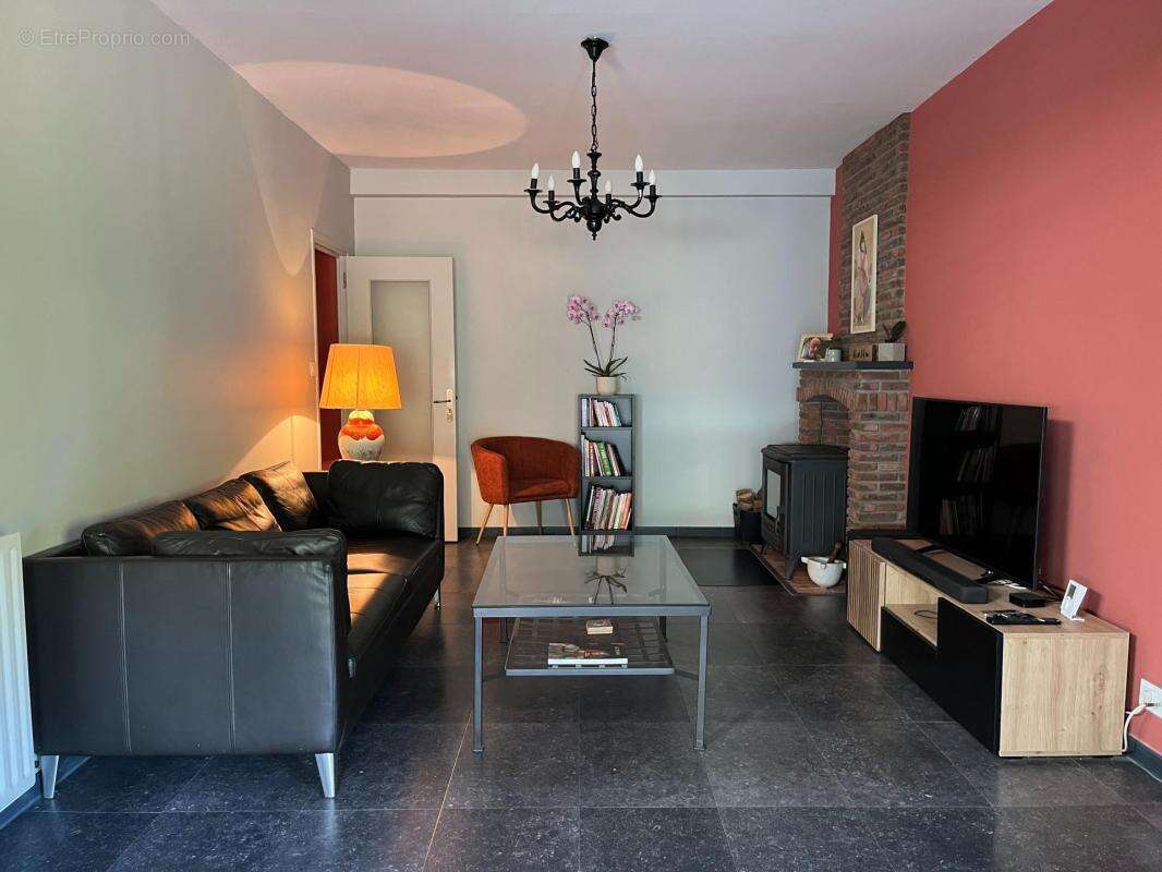 Maison 183m2 - 6 pièces - photo 2