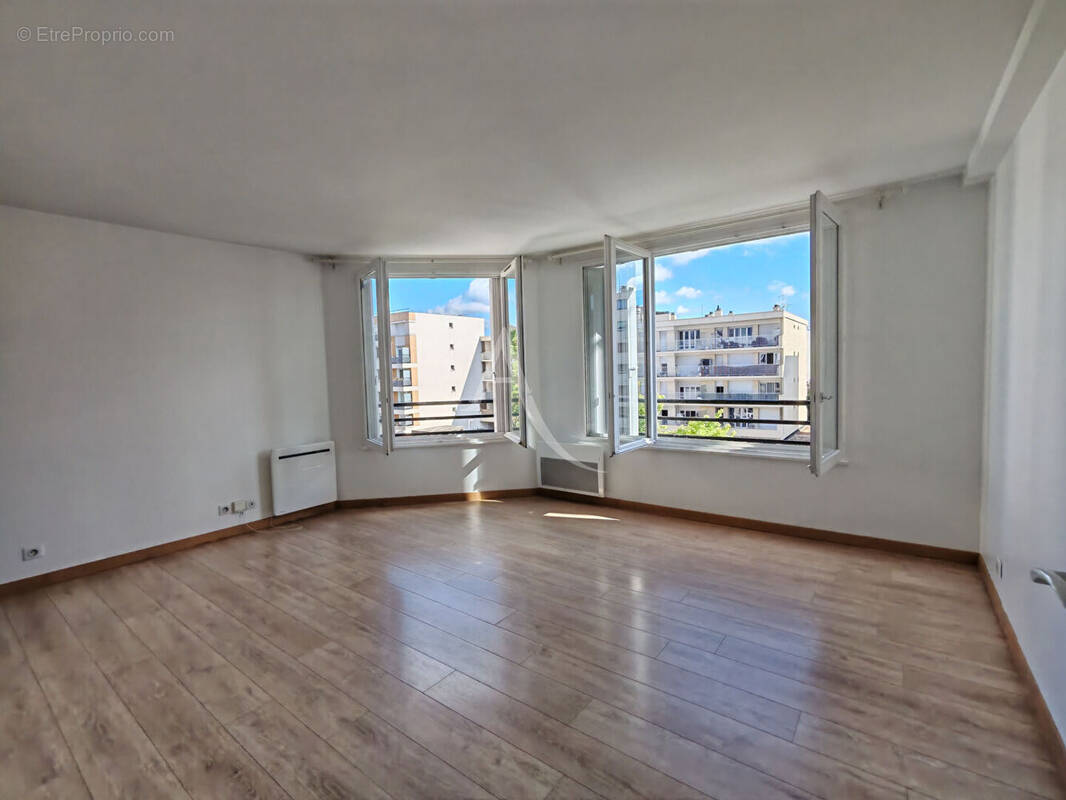 Appartement à ERMONT