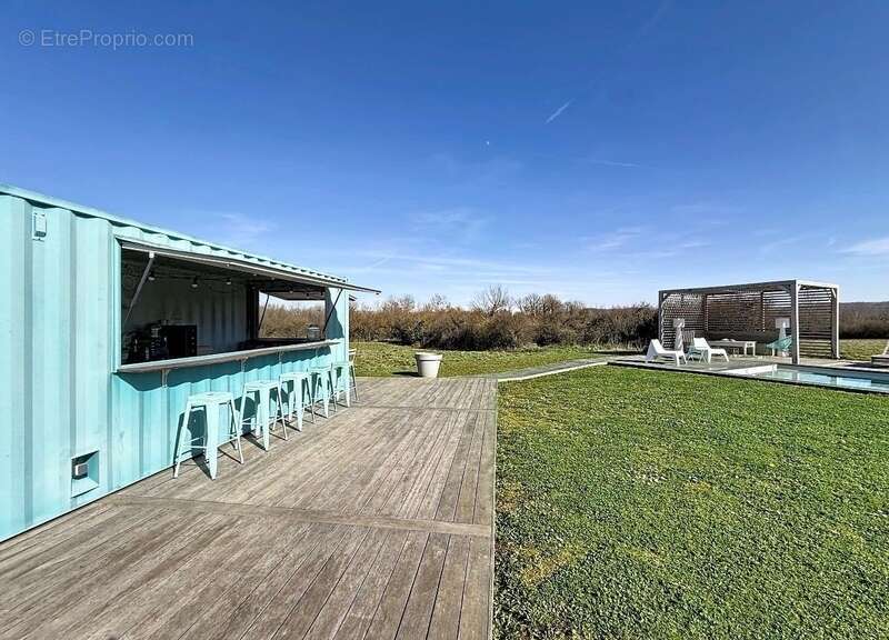 Maison à SAINT-MARCEL-BEL-ACCUEIL