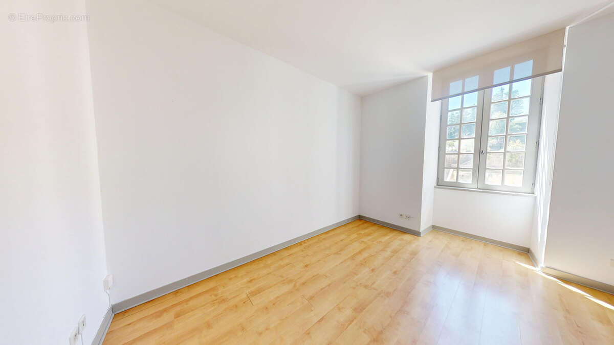 Appartement - 4 chambres - 116 m2 - photo 10