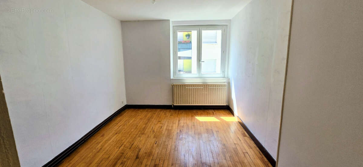 Appartement Gray 3 pièce(s) 62.20 m2 - photo 7