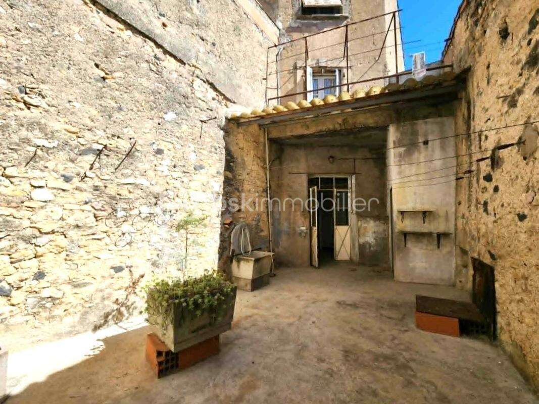 SOUS OFFRE D'ACHAT Maison de village 130 m² + grand grenier aménageable, garage et terrasse – Investissement ou Projet Familial  - photo 2