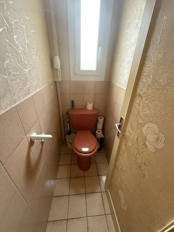 Maison à SAINT-JUNIEN