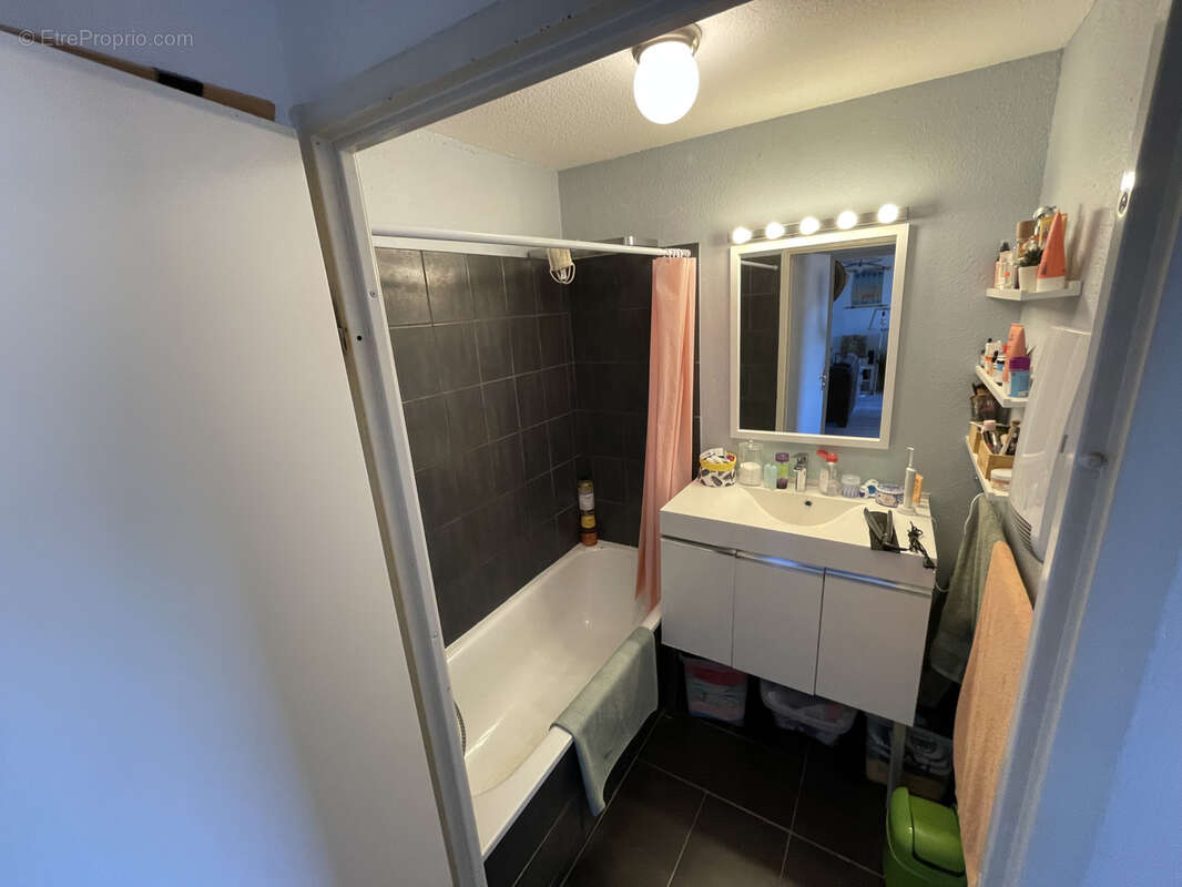 Appartement à CASTELGINEST
