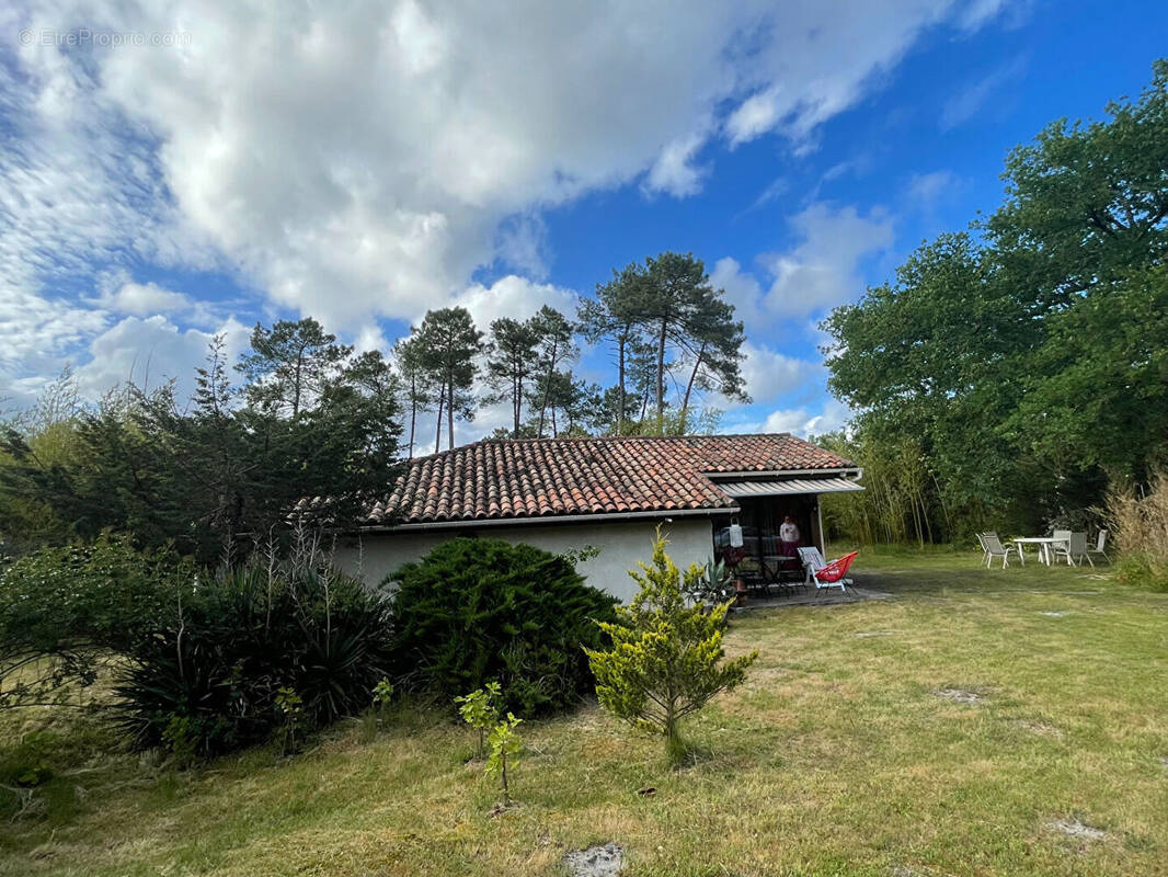 Maison à PISSOS