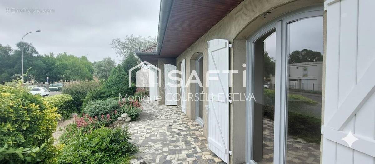 Photo 1 - Maison à TARBES