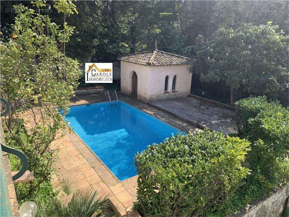 Maison à MANDELIEU-LA-NAPOULE