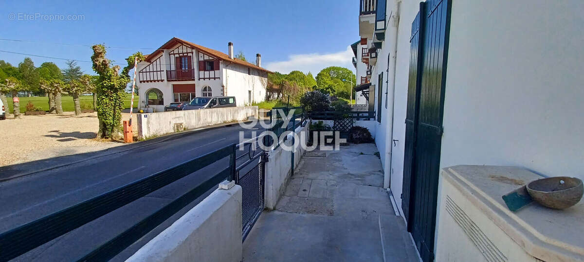 Appartement à CIBOURE