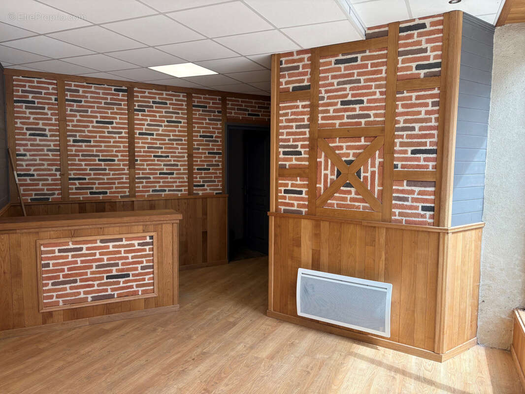 Appartement à SAINT-YRIEIX-LA-PERCHE