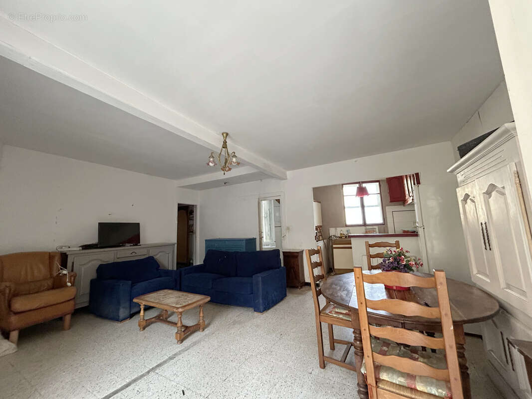 Maison à MONTBRUN-DES-CORBIERES