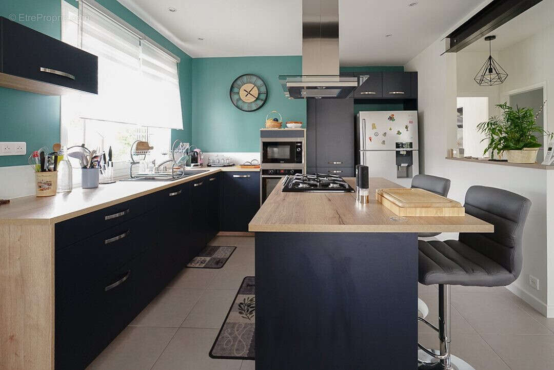 Maison à SALLES