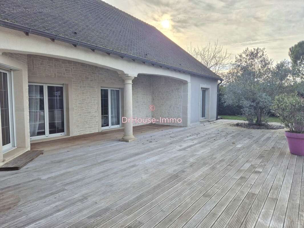 Maison à CHALON-SUR-SAONE