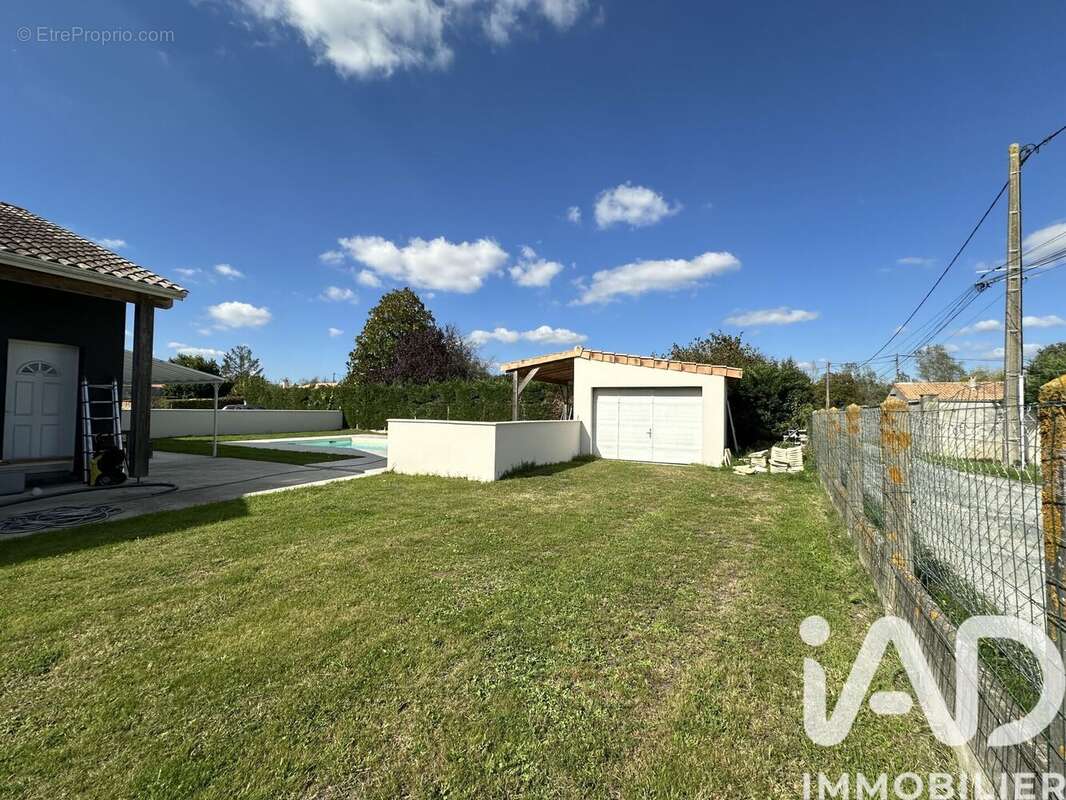 Photo 3 - Maison à AMBARES-ET-LAGRAVE