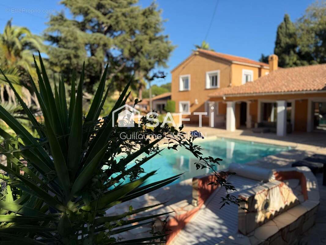 Photo 6 - Maison à SIX-FOURS-LES-PLAGES