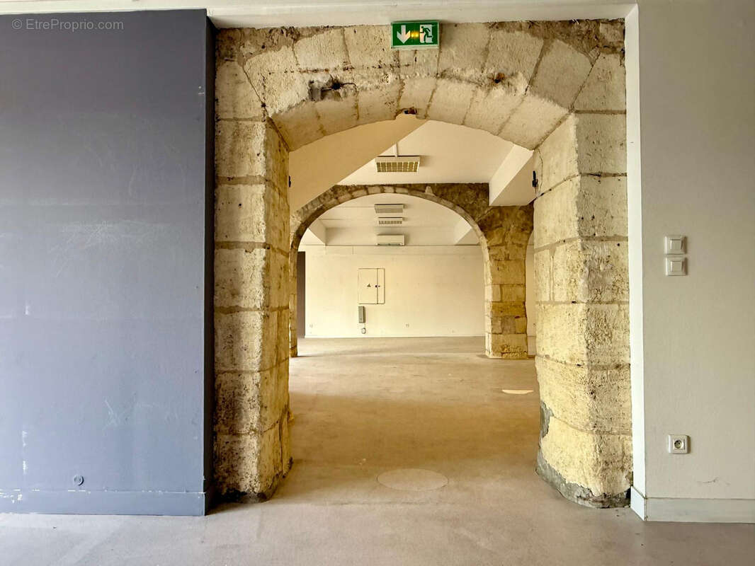 Commerce à LIBOURNE