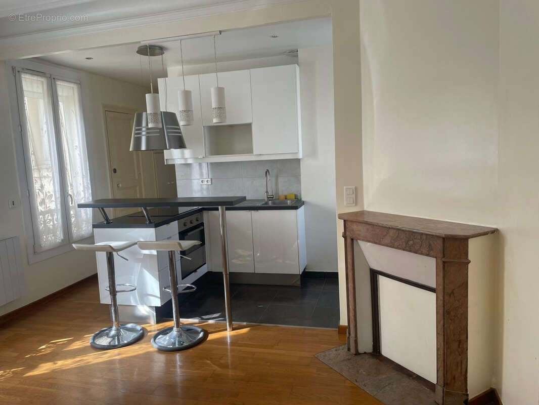 Appartement à PARIS-12E