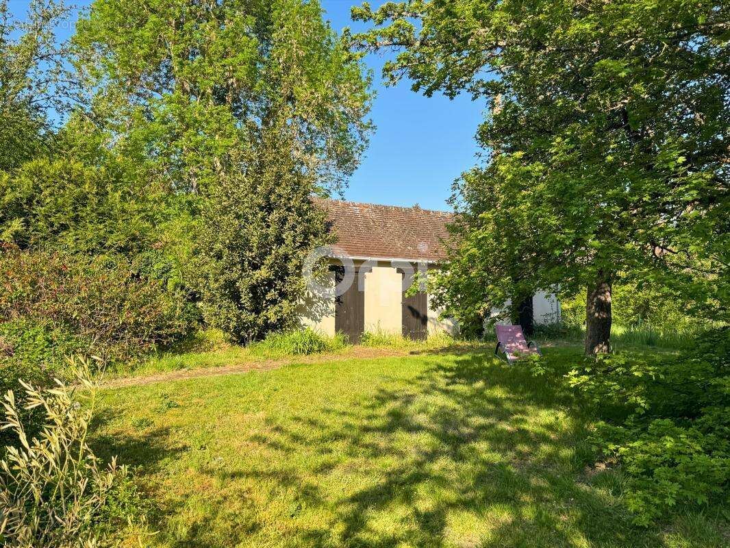 Maison à SYLVAINS-LES-MOULINS