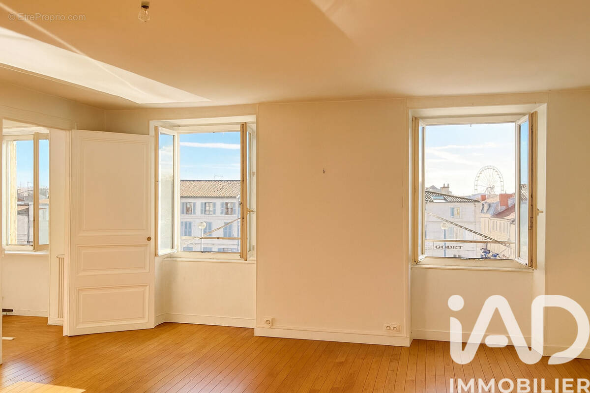 Photo 1 - Appartement à LA ROCHELLE