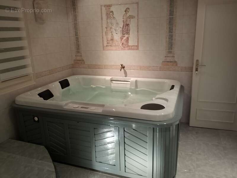 Maison à VILLERS-SUR-LE-ROULE