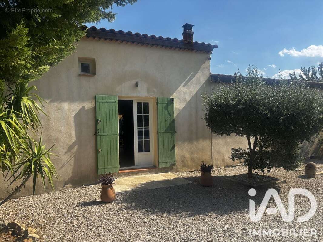 Maison 168 m² à Brignoles  - photo 3