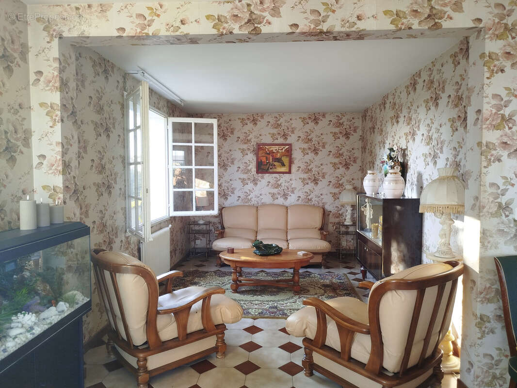 Maison à SAUVETERRE-DE-GUYENNE