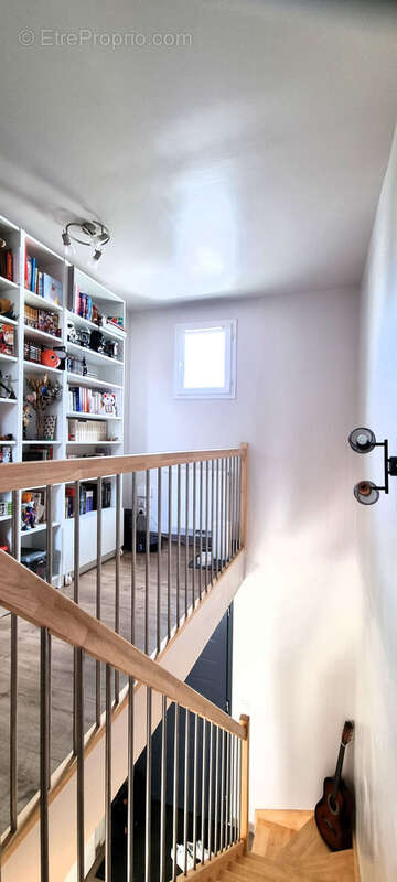 Belle maison d'habitation récente - photo 9