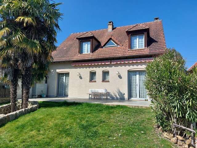 Maison à QUINCY-SOUS-SENART