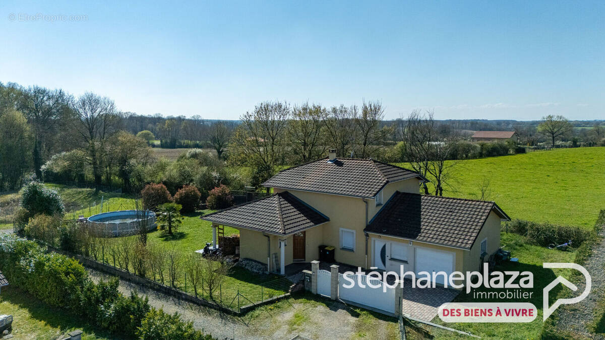 Maison à SAINT-REMY