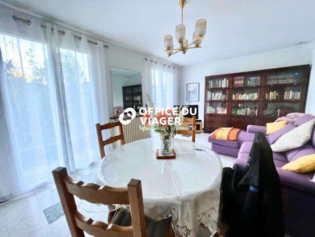 Maison - 3 pièces - 66 m² - photo 2