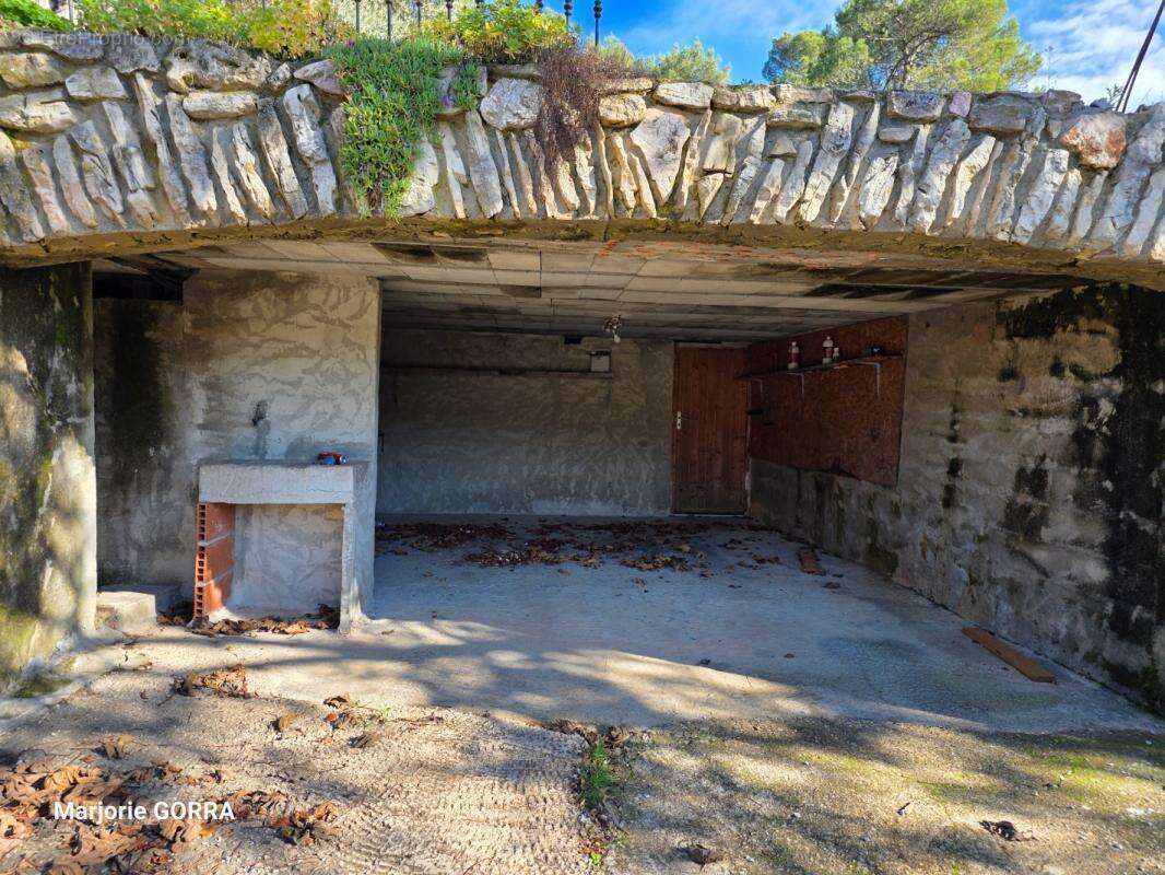 Maison à ROUGIERS