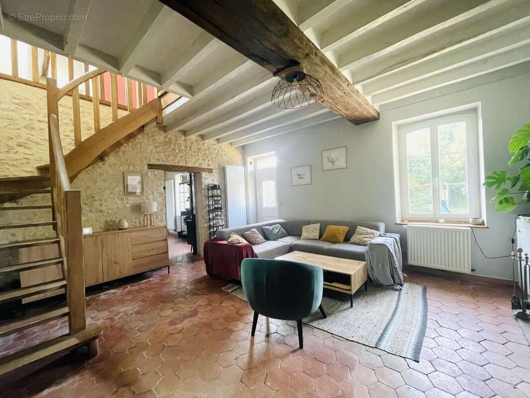 Maison à CHAINTREAUX