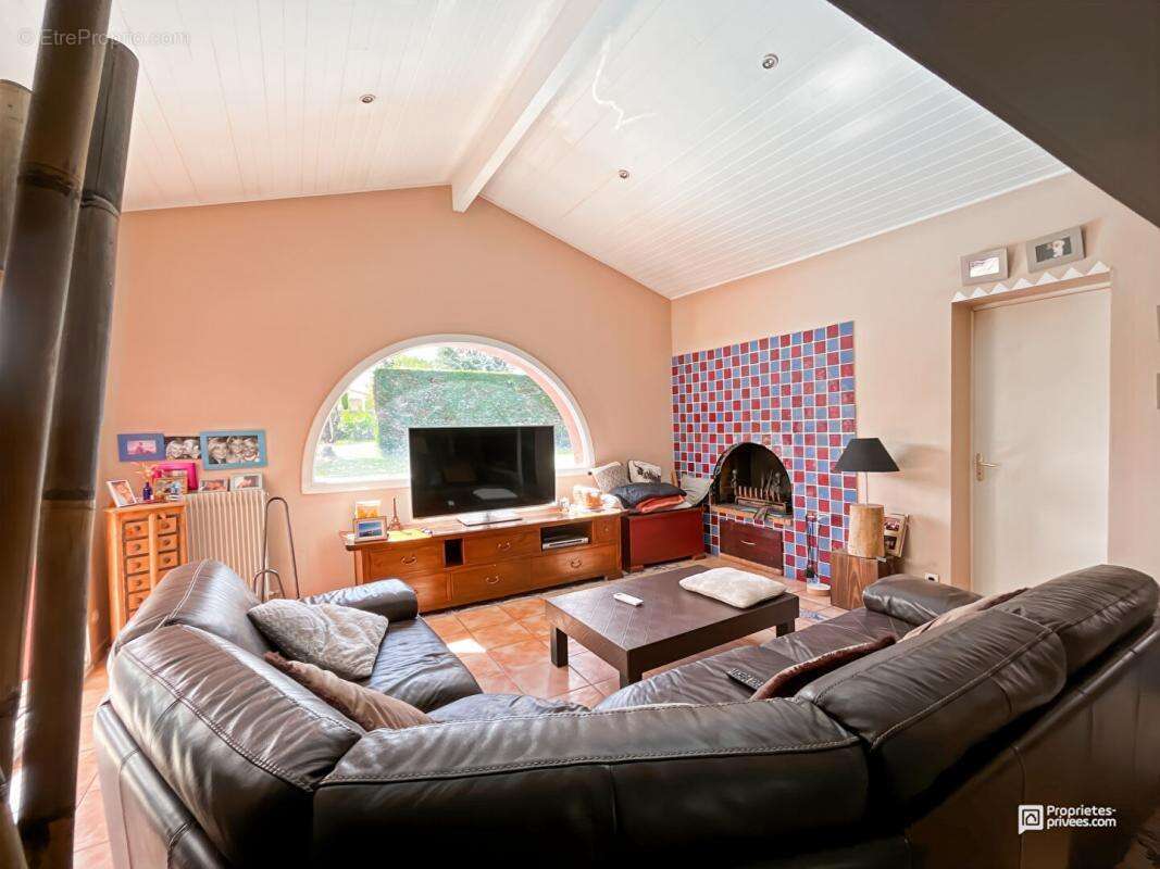 Maison à CARIGNAN-DE-BORDEAUX