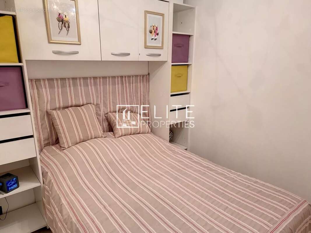 Appartement à MANDELIEU-LA-NAPOULE