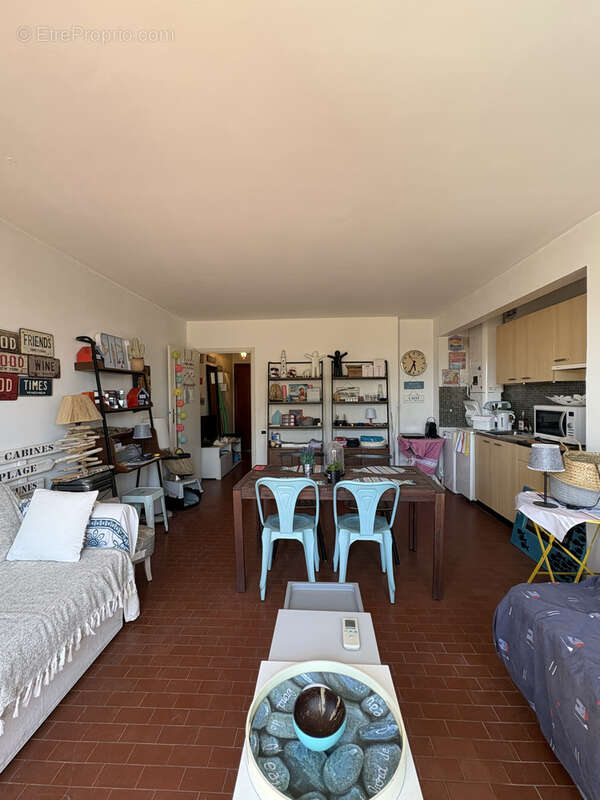 Appartement à SAUSSET-LES-PINS