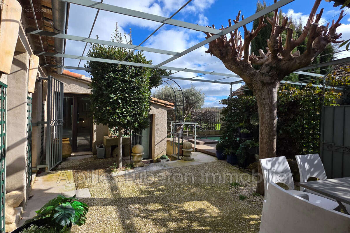 Maison à EYGALIERES