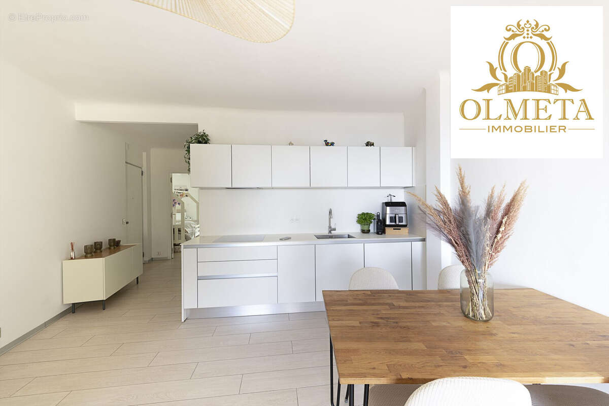 Appartement à ROQUEBRUNE-CAP-MARTIN