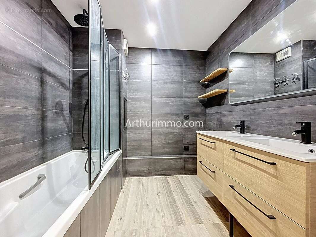 Appartement à LIMEIL-BREVANNES