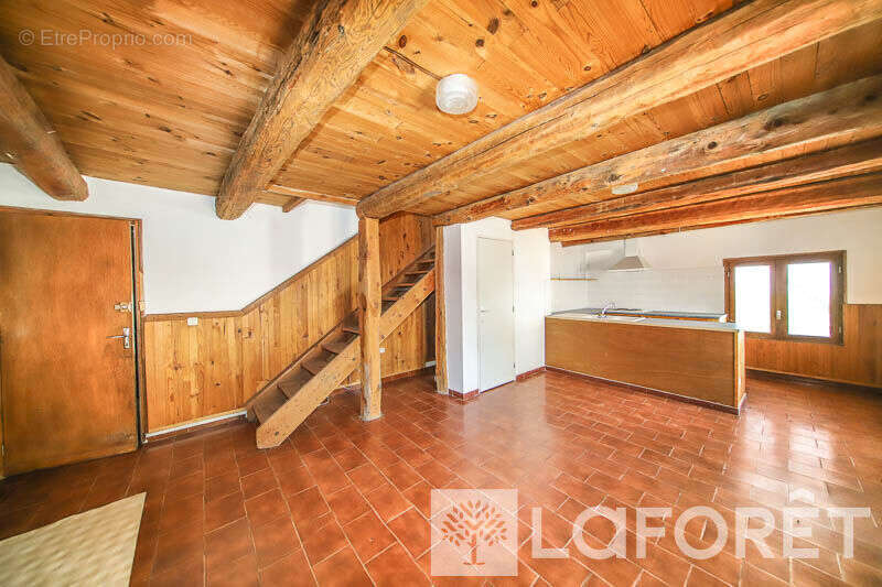 Appartement à RISOUL