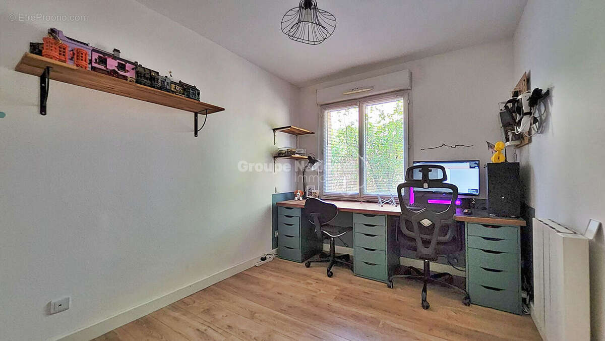 Appartement à MARSEILLE-15E