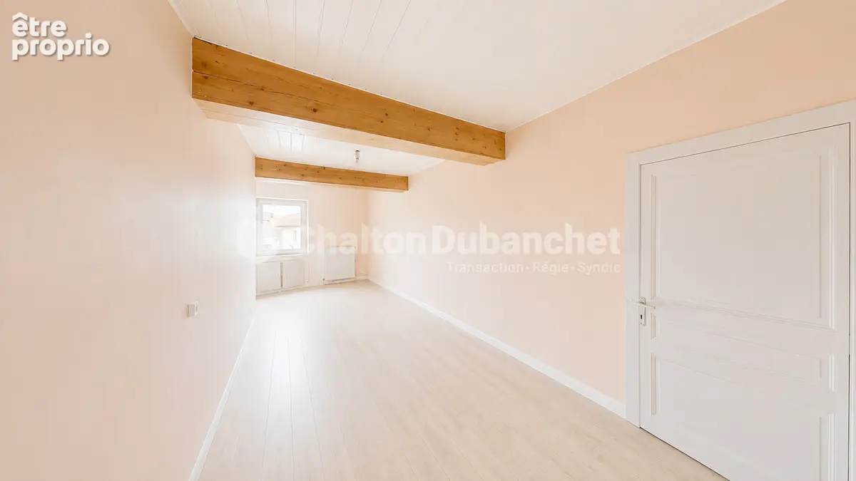 Maison de Ville - Immeuble - MABLY BOURG - photo 9