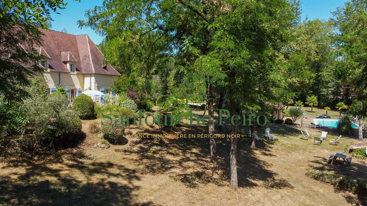 À Sarlat - Périgord Noir - photo 2