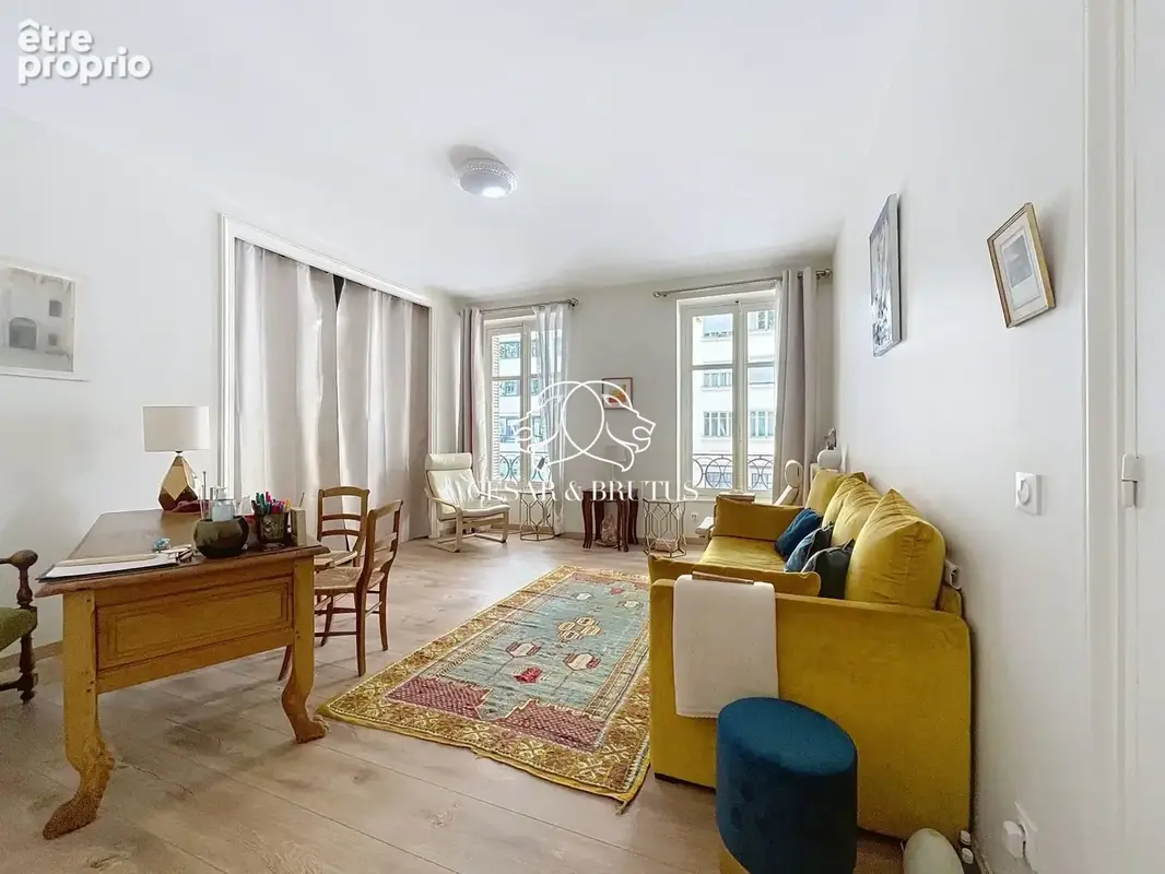 Appartement à LYON-6E
