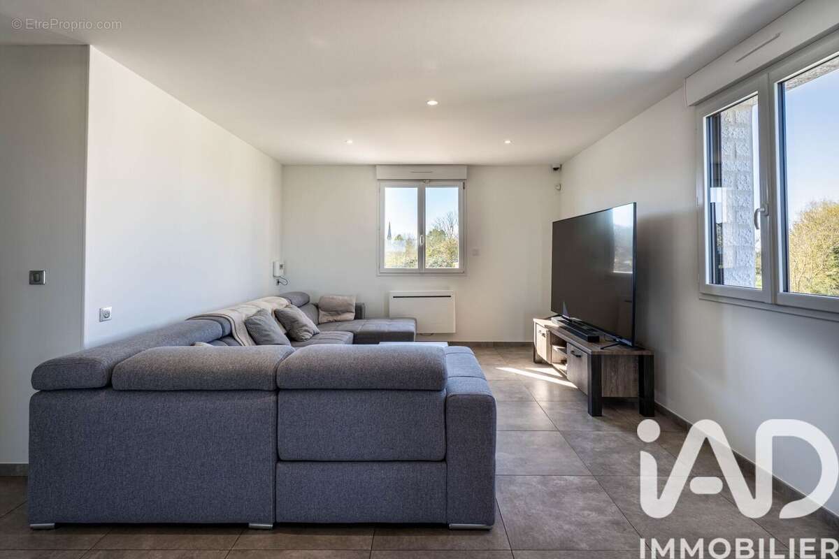 Photo 7 - Maison à MONTESCOURT-LIZEROLLES