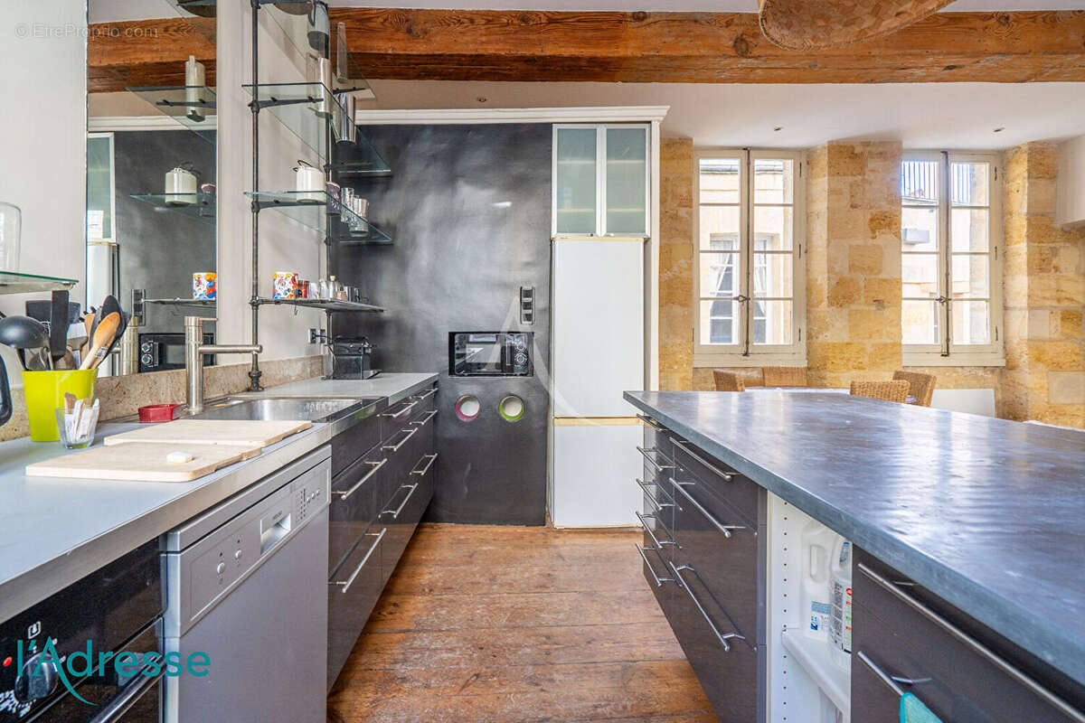 Appartement à BORDEAUX