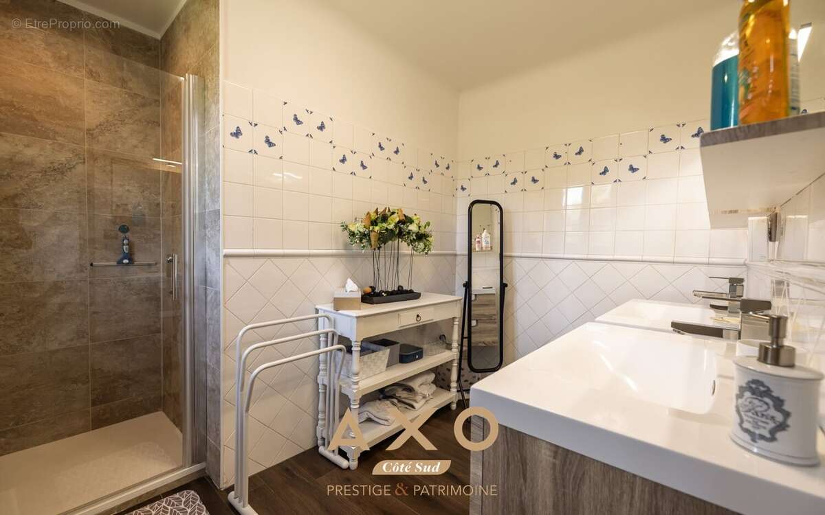 Mimet  propriété d'exception  360 m²  maison d'amis  piscine  parc de 8 000 m²  garage - vue sainte-victoire - 1 800 000 - photo 12
