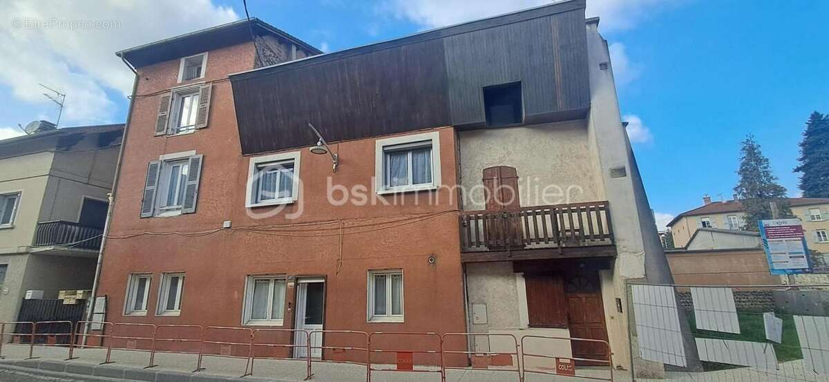 Appartement à RIVES